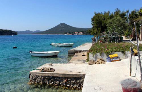 Apartments by the sea Brgulje, Molat - 6243 - Foto 8