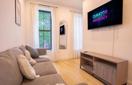 Chic & Modern 3BR Retreat in the Heart of Brooklyn - Foto 6