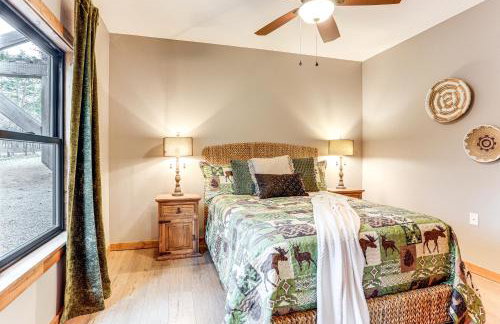 Lake Views and Golf Access at Secluded Drasco Lodge - Foto 13