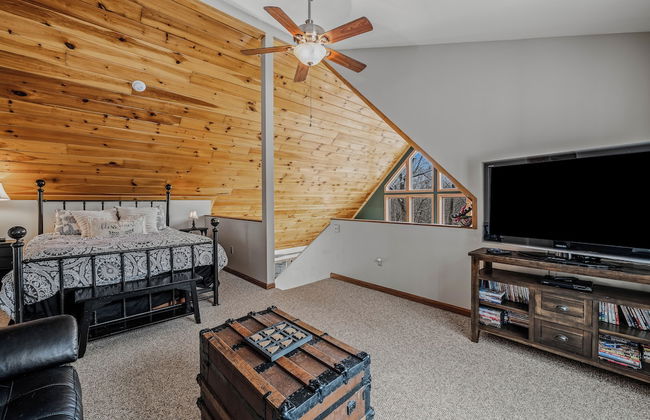 Sqyrls Nest - 3BR Retreat With a Hot Tub - Foto 13