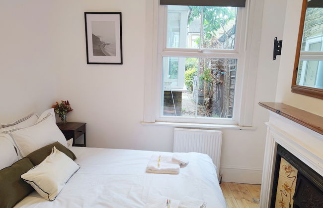 Charming 2-bed Apartment in London - Foto 4