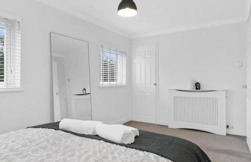 Modern & Stylish 2 Bed Home in Whitehaven - Photo 20