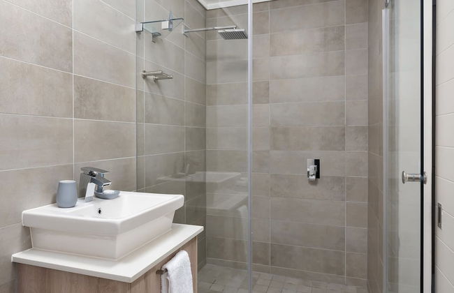 Waters Edge 319 - Photo 10