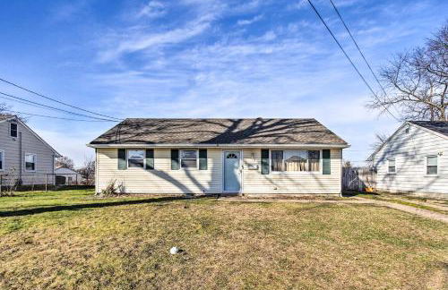 World Cup HQ with Pellet Smoker, Grill 1 Mi to Lake - Foto 1