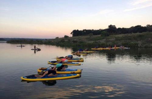 Lovely Cottage Rental with Waterfall on San Gabriel River near Austin, Texas - Foto 47