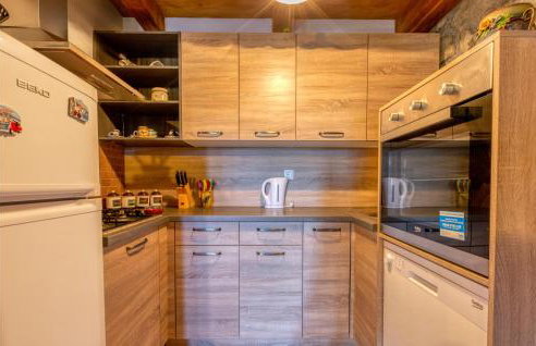 Nice Home In Gospic With Sauna - Photo 28