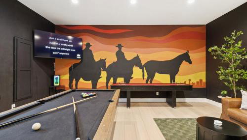 The Longhorn Luxe with Game Room and Fire pit and Karaoke - Foto 2