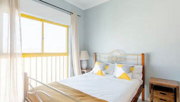 Cozy and Sunny Coastal Escape With Stunning Views - Foto 2, Habitación