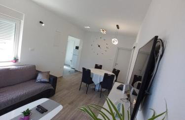 Apartment Sunset - Photo 1