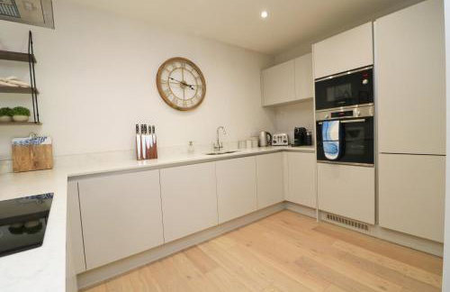 Fifty Steps from the beach! - Foto 5