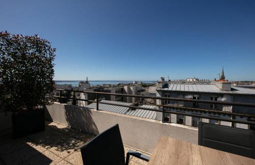 Appart de standing au centre-ville avec Vue Mer Terrasse et Garage - Foto 12