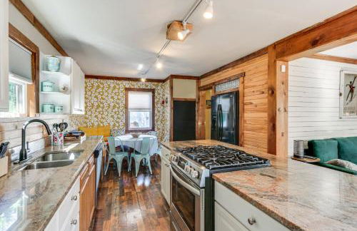 3 Mi to Blackwater Falls Mtn Retreat with Hot Tub - Photo 5