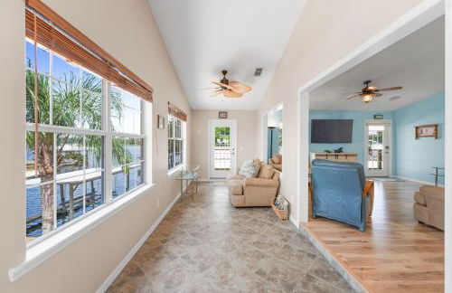 Waterfront St Johns River near springs with boat dock and water sports - Foto 32