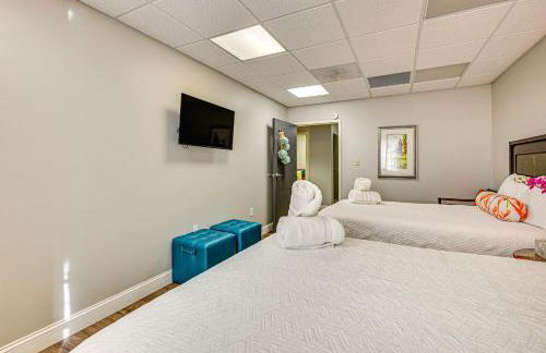 8 Mi to Tarpon Springs Sponge Docks Gem with Games - Foto 22