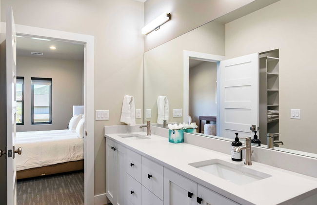 Jordanelle by Avantstay Next to the Reservoir! - Photo 26