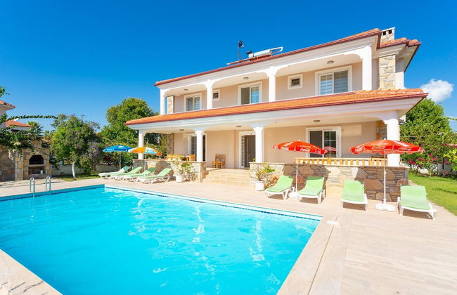 Villa Kubra Large Private Pool A C Wifi Car Not Required - 3162 - Foto 19