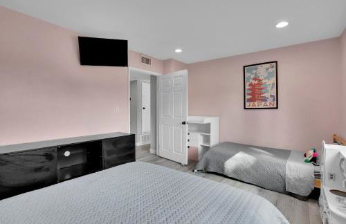 Family 4BR Home 15 min to Disneyland & Beach - Foto 23