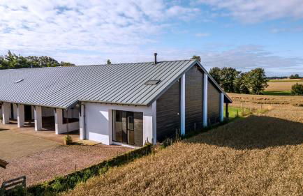 Wester Den - Photo 28