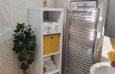 Deluxe Spacious Apartment in Chadwell Heath, London - Foto 11