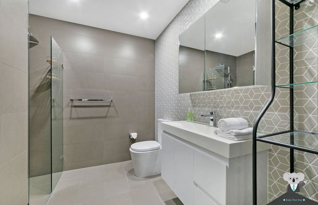 KOZYGURU Waitara 2 Bed APT Train Station - Foto 10