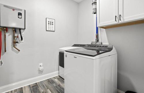 Luxury Condo in Gulfport - Photo 9