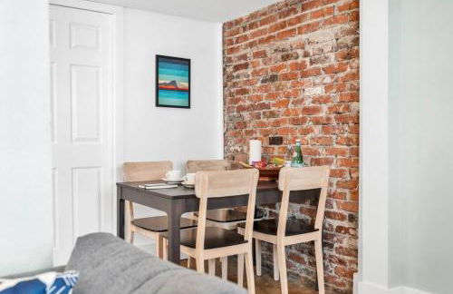 Vintage Westlake Hideaway with Patio & Lake Views - Foto 5