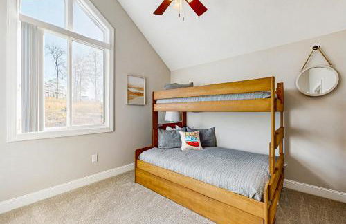 Lake View Cabin Sleeps 10 Pool Golf Marina Access - Foto 16