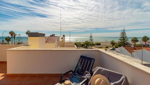 My Beach Penthouse - Photo 4