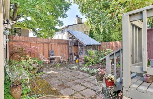 Cozy Portland Studio with Electric Fireplace - Foto 29