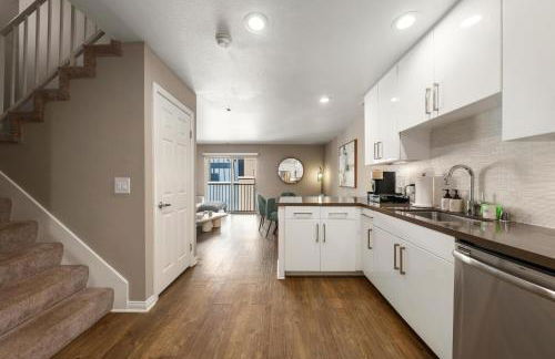 Carnelian Calm-Pool BBQ Rooftop Walk to the Beach - Foto 6