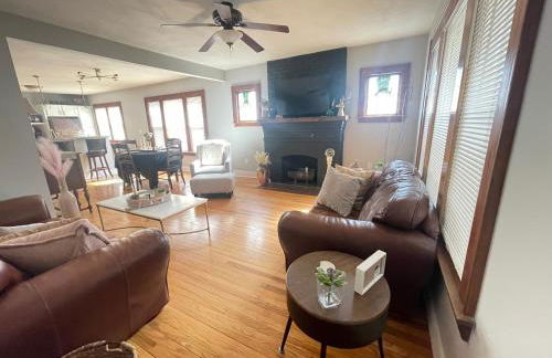 Come home to Kenwood Conveniently located Syracuse - Foto 9