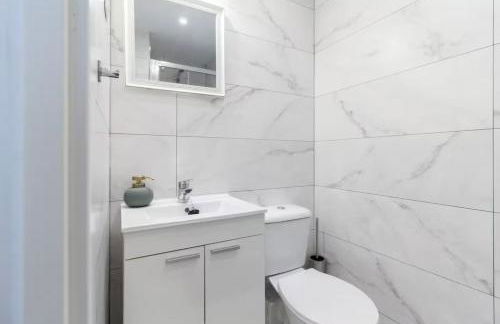 Cristo Epidemia 93 by Pineapple Homes - Photo 6