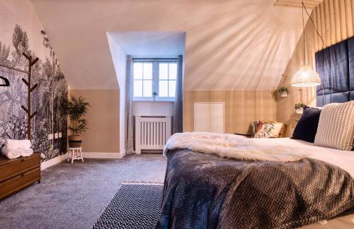 Leeds 4-bed house - hot tub, parking & games - Foto 21