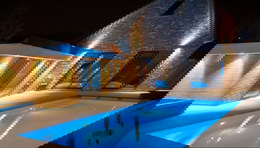 Villa With Swimming Pool in Erembodegem - Foto 1, Imagen principal