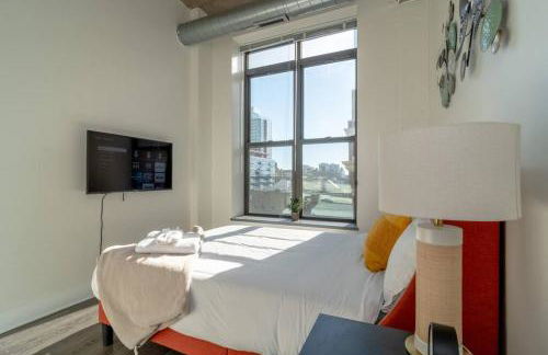 Spacious 2BR Vacation Rental with City View, Optional Parking and Gym Near McCormick Place & Downtown Chicago Attractions - Foto 6