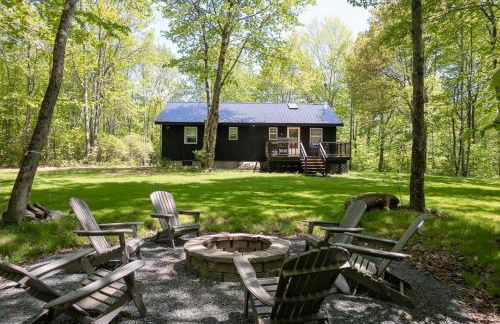 Private Cabin with Guesthouse Hot Tub Fire Pits - Foto 22