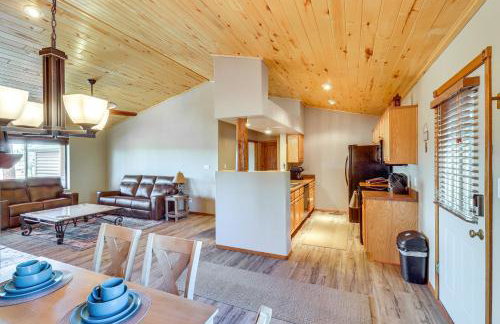 Near Lakes and Trails Pet-Friendly Cabin in Arizona - Foto 8