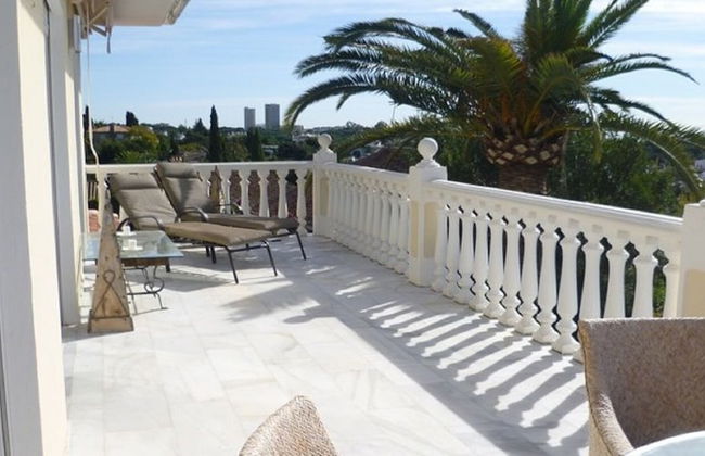 Villa Near Beach In Marbella - Photo 35