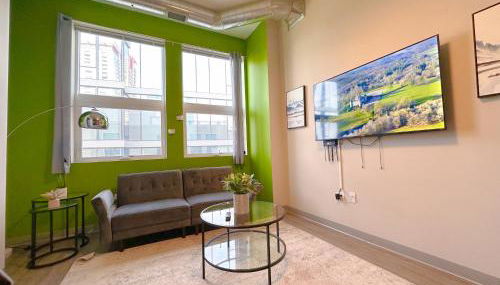 McCormick Oasis with Balcony, Optional Parking, Patio and Gym Sleeps 6 Near McCormick Place, Grant Park, Soldier Field & Museum Campus - Foto 2