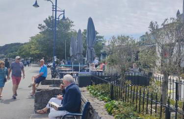 Fishermen's cottage with log burner, 2 bathrooms & sea views from garden terraces - Foto 57