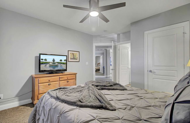 Beachfront 3bdr Condo w/ Pool & Deck Ocean Views Ocean Blvd #102 by Avantstay - Foto 19