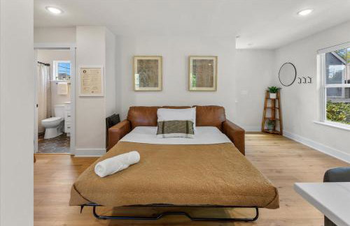 Lux House & Carriage house Furnished for Comfort - Foto 48