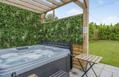 Cottage with Hot Tub near Knockhill - Foto 23