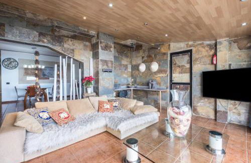 Ático con jacuzzi frente al mar de 2 habitaciones - Foto 7