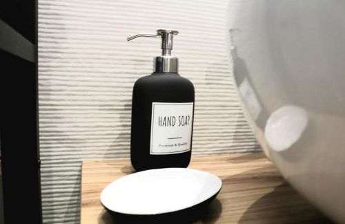 Parthenope Stopover - Photo 14