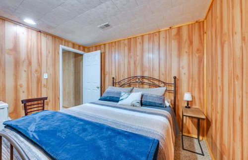 Kentucky Group Getaway with Dock and Lake Access - Foto 34