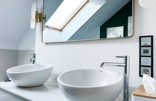 Nowoczesna Luksusowa Willa z Prywatnym Basenem, 3 Sypialnie, blisko Krakowa i Zakopanego - Foto 21