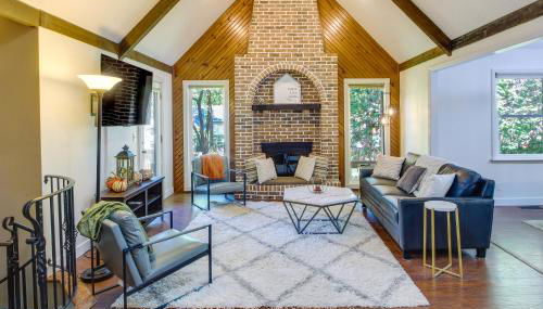 Overland Park Home with Fenced-In Yard and Gas Grill! - Foto 4