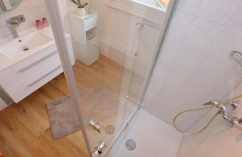 Apartment Donau-Quelle in Rietheim by Interhome - Foto 5