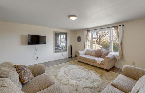 3 Mi to Downtown Mountain-View Riverton Retreat! - Foto 1